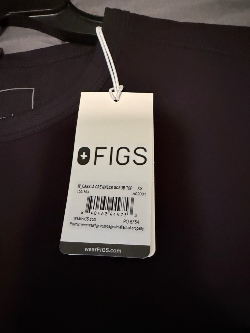 Figs Women’s Black Canela Short-Sleeve Crewneck Top - Picture 4 of 7